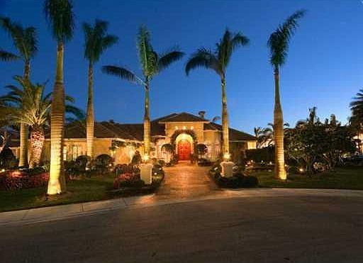 1st image of 2548 Royal Palm Way