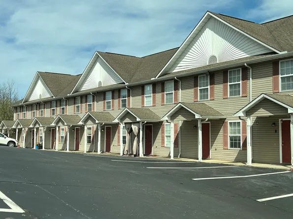 417 Fairgrounds Rd #22, Greeneville, TN 37745