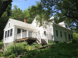 39 N Main St, New Salem, MA 01355