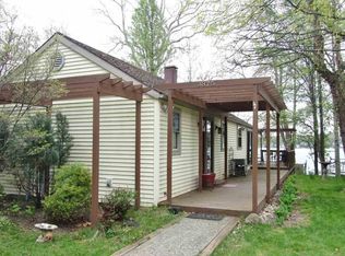 3875 W Sycamore Beach Rd, Angola, IN 46703