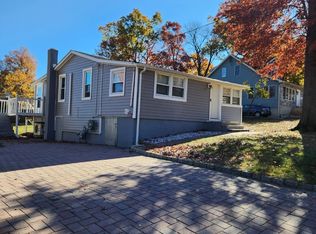 17 Riverview Ave, Lincoln Park, NJ 07035