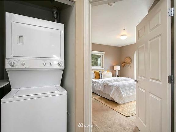 Laundry + primary bed