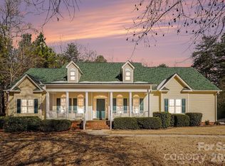1644 Hunters Place Rd, York, SC 29745