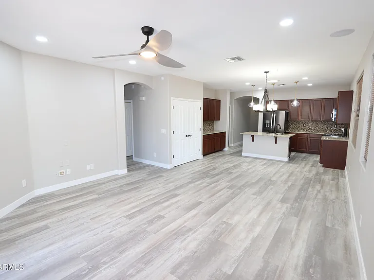 2650 E Dennisport Ave — Photo 2