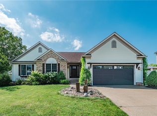 313 Keyser Pkwy, Cuyahoga Falls, OH 44223