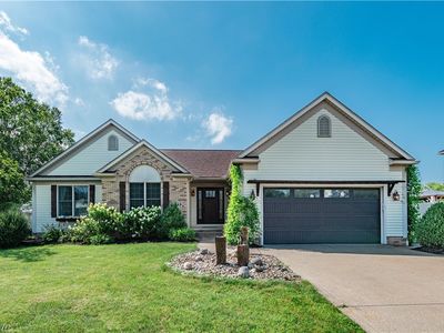 313 Keyser Pkwy, Cuyahoga Falls, OH, 44223