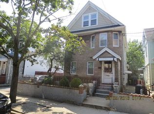 10150 108th St, Richmond Hill, NY 11419