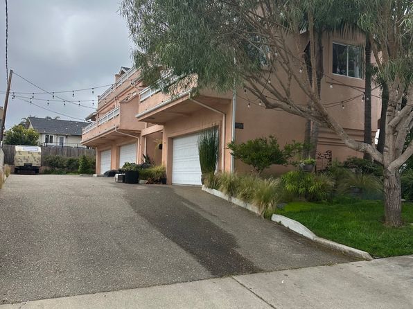 896 Front St APT A