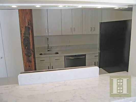 Rented by Halstead Real Estate | media 14