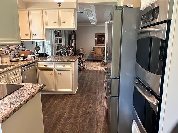 2nd image of 5105 Apple Springs Dr