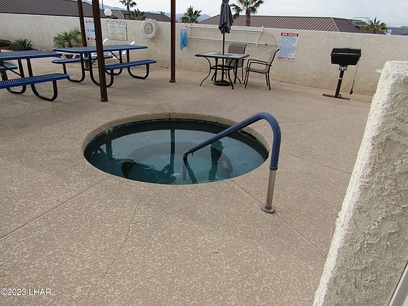 5th image of 1720 Bahama Ave APT B-1