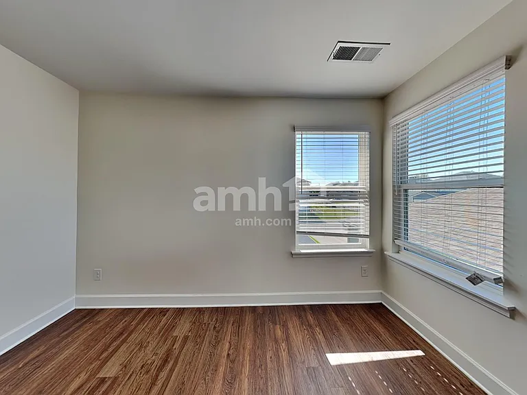 6001 Trailwater Aly — Photo 7