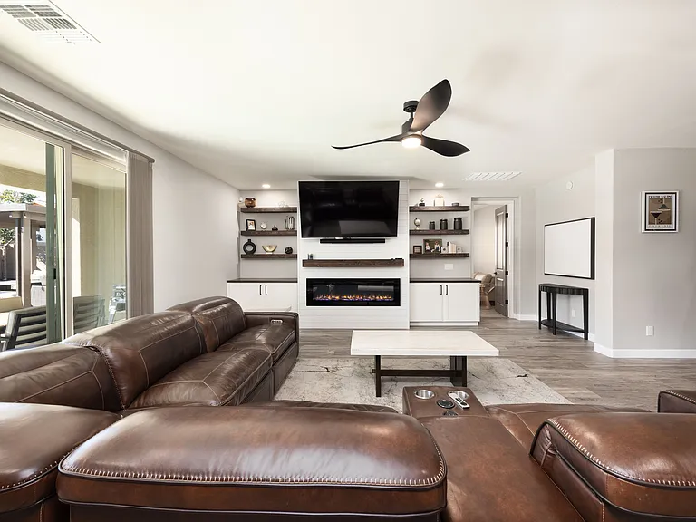 22725 E Desert Hills Dr — Photo 13