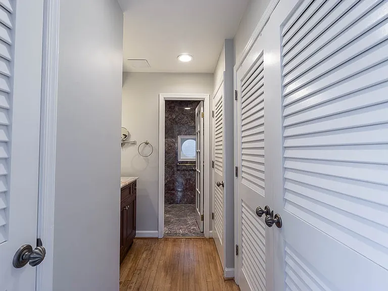 800 Wolfe St — Photo 11