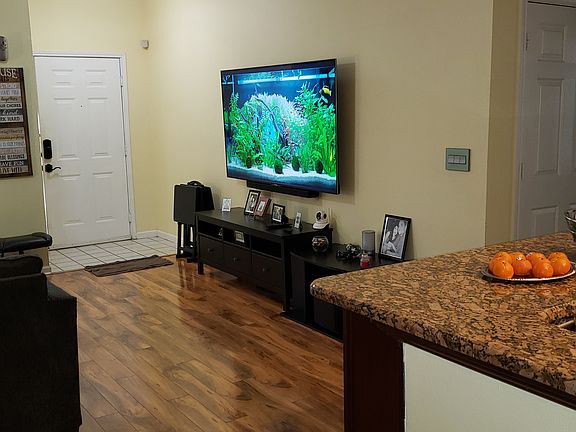 3rd image of 14304 Fredricksburg Dr APT 411