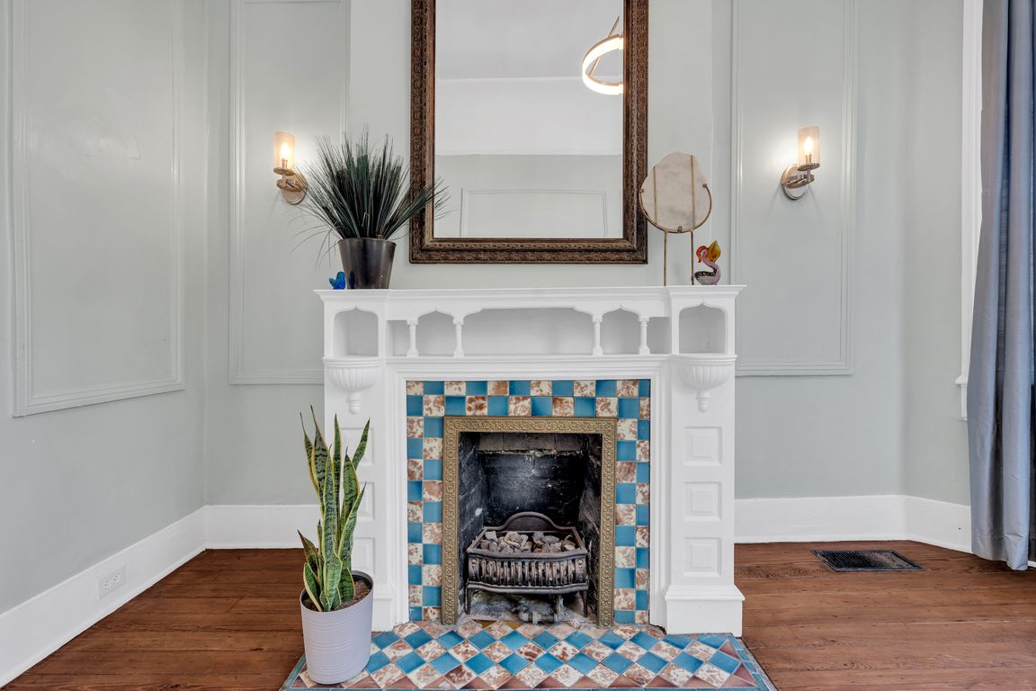 next background image