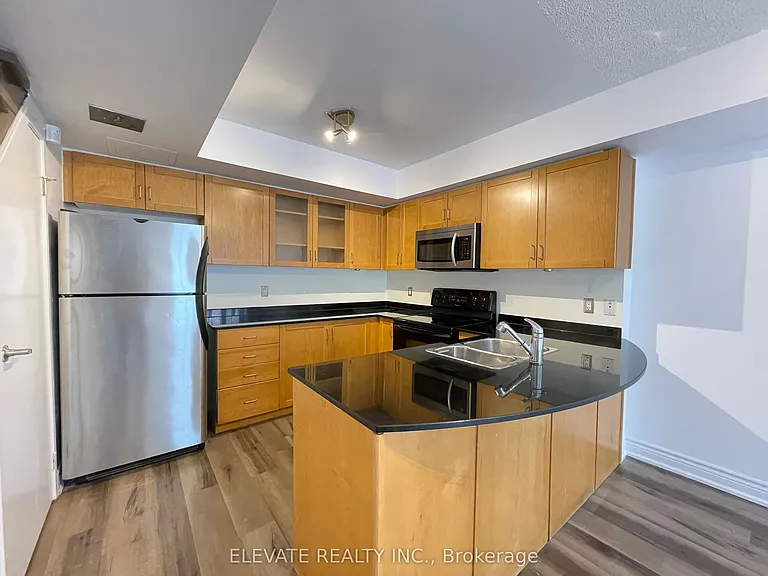 42 Western Battery Rd #706 — Photo 4