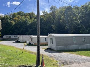 113 Locust Ave SW, Wise, VA 24293