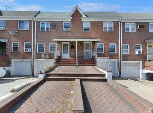 8044 249th St, Bellerose, NY 11426