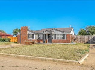 1068 Dill St, Altus, OK 73521