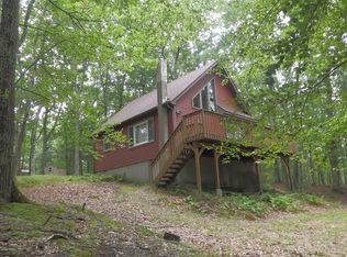 107 Schlage Rd, Milford, PA 18337