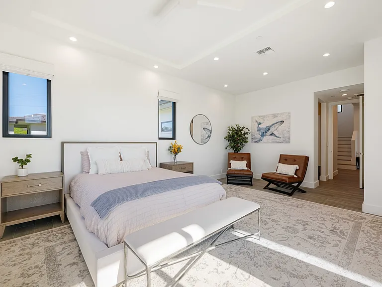 802 Anapuni Loop — Photo 17