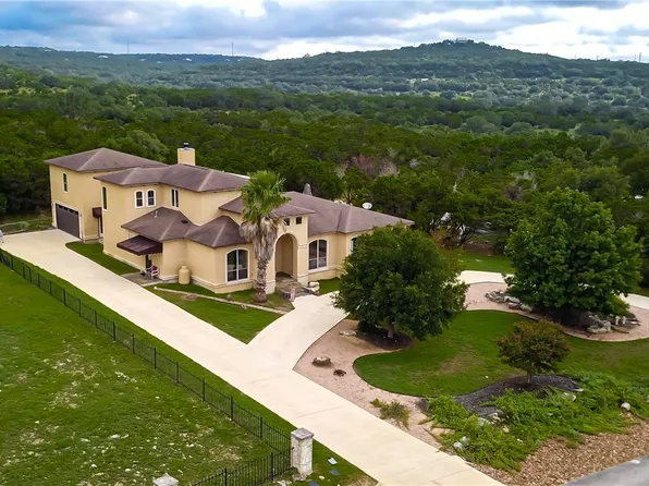 2928 Split Rock Cir, Bulverde, TX 78163