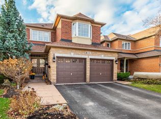 12 Barberry Cres, Richmond Hill, ON