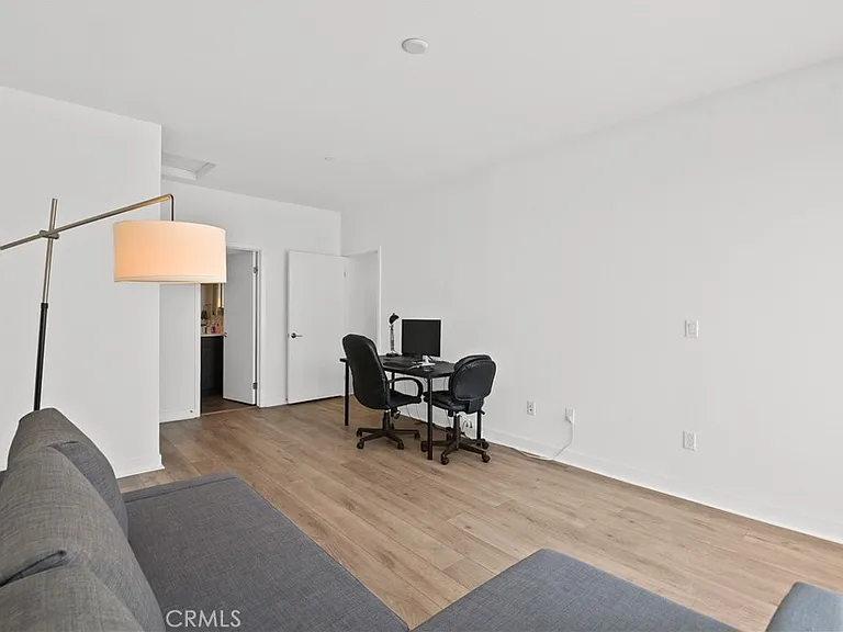 257 Elm Ave — Photo 16