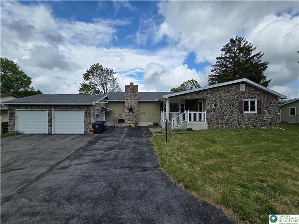 935 E Montgomery St, Allentown, PA 18103