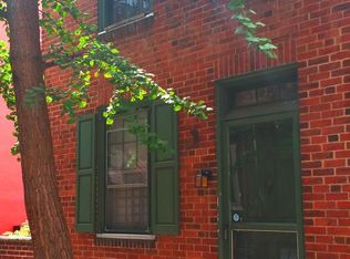 116 N Mole St, Philadelphia, PA 19102