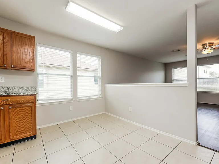 4931 Winding View Ln — Photo 7