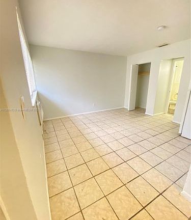 2nd image of 220 NE 41st St #4