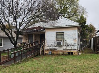 1407 E Wells Ave, Sherman, TX 75090