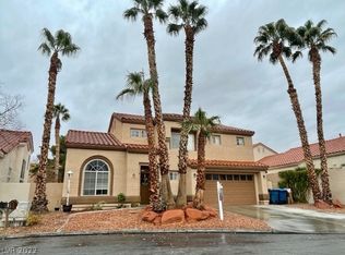 8705 Crescent Ridge Ln, Las Vegas, NV 89134