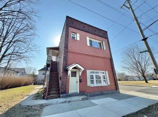 302 N Cedar St, New Castle, PA