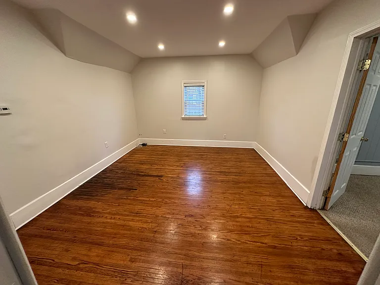 139 Anderson Ave #1 — Photo 15