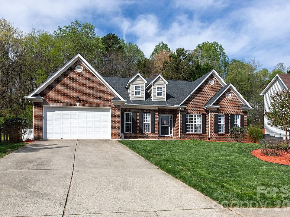 1st image of 12015 Hampton Place Dr
