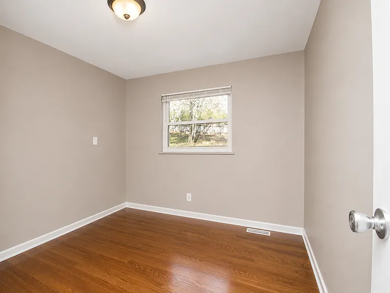 3253 Buffat Mill Rd — Photo 12