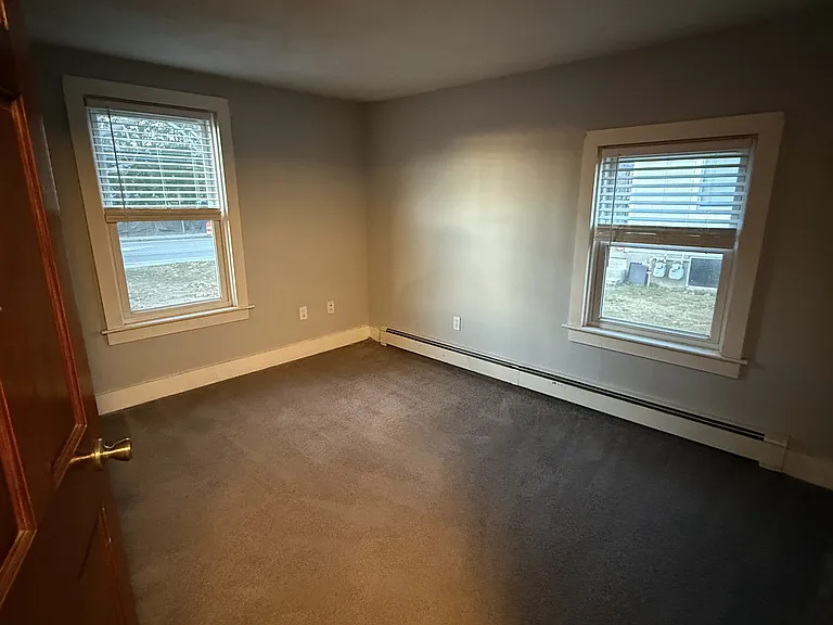 149 Bristol Ferry Rd — Photo 12