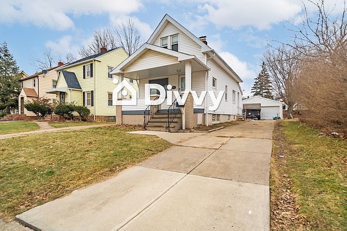 1st image of 641 Voelker Ave
