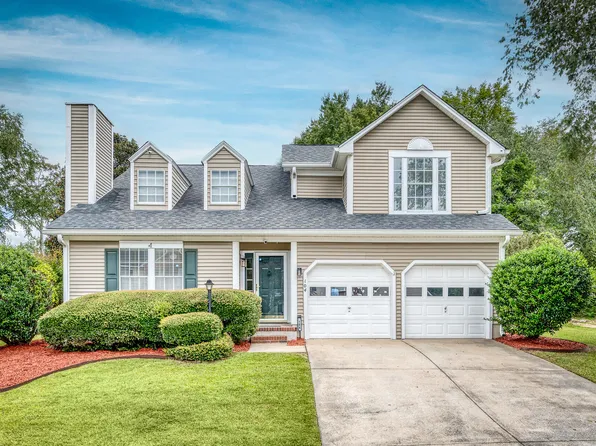 104 Carter Dr, Goose Creek, SC 29445