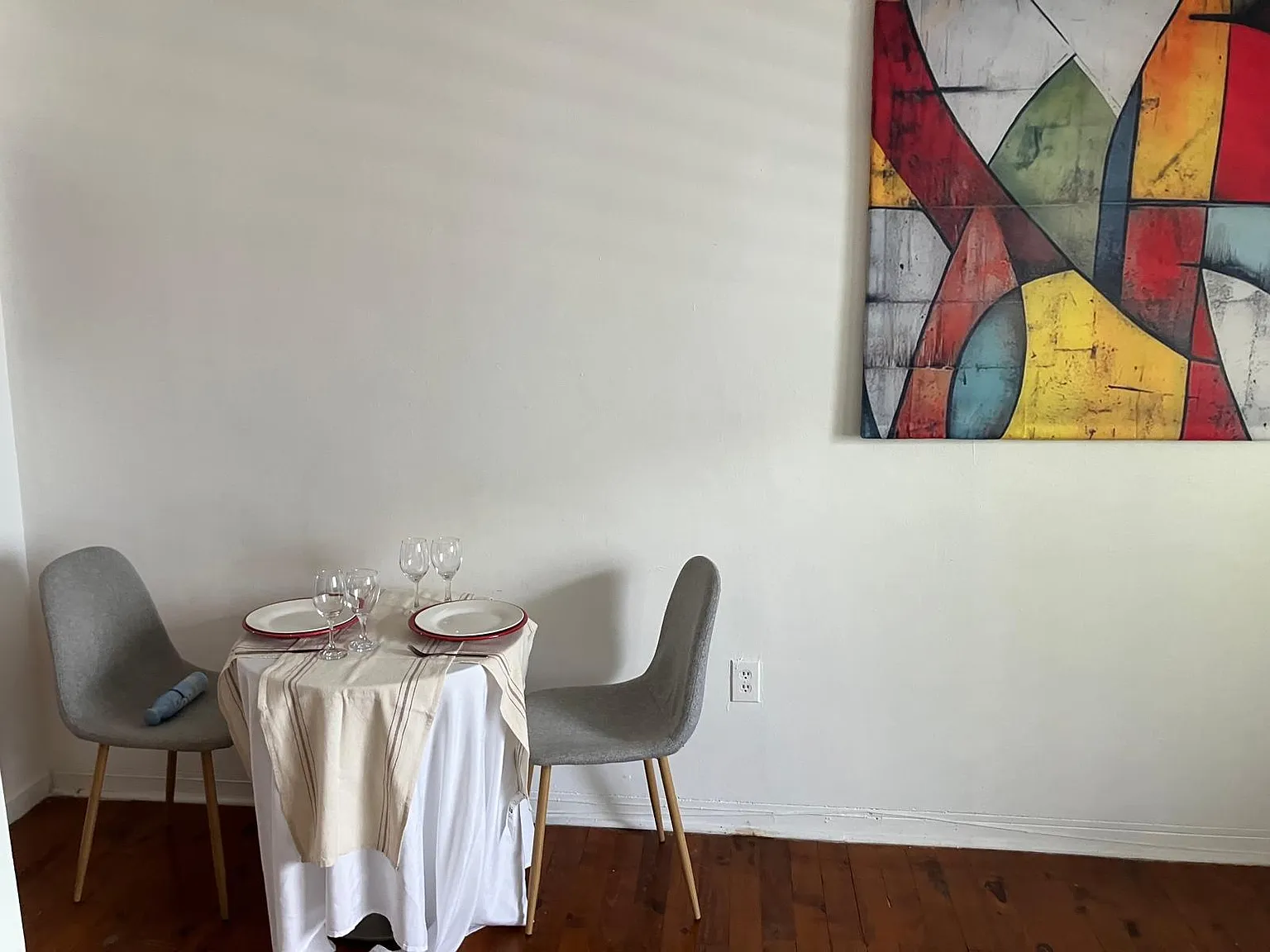 Studio, 450 sqft, $2,150 — Photo 3