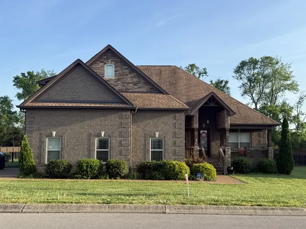 450 Cobblestone Way, Mount Juliet, TN 37122