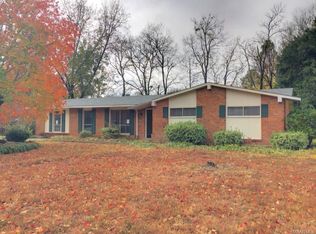 1924 Worley Ln, Montgomery, AL 36106