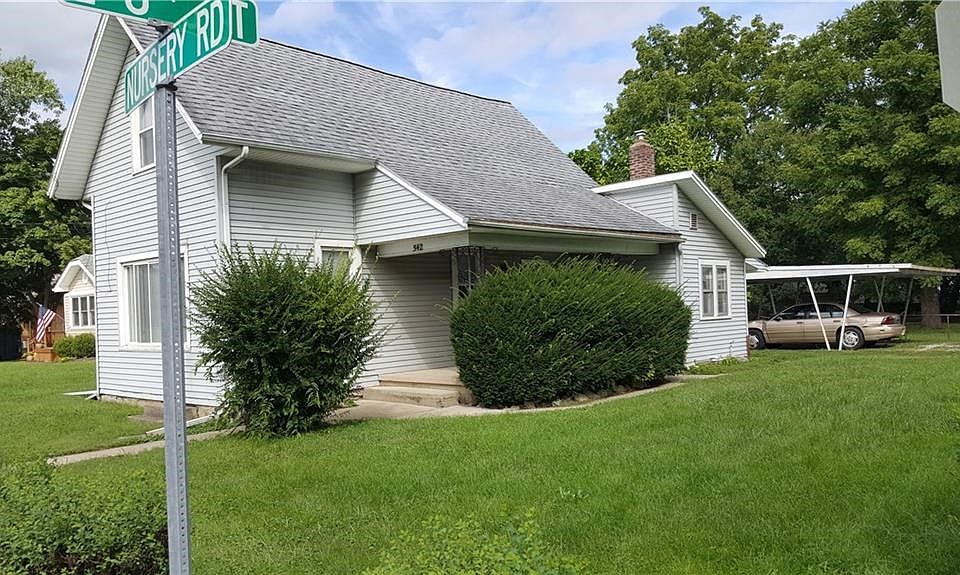 2nd image of 542 Nursery Rd