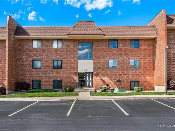 210 E Fountainview Ln APT 2B, Lombard, IL 60148
