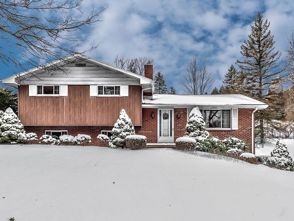 1st image of 654 Westland Dr
