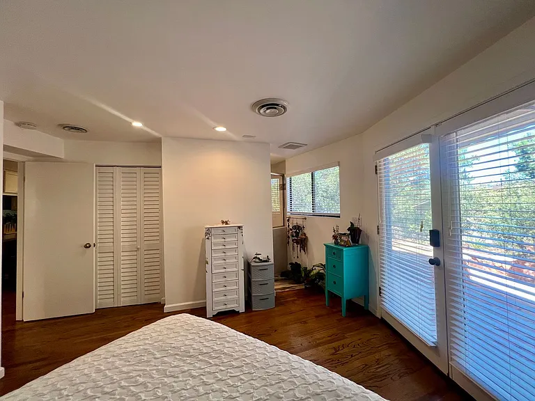 335 Foothills South Dr — Photo 62