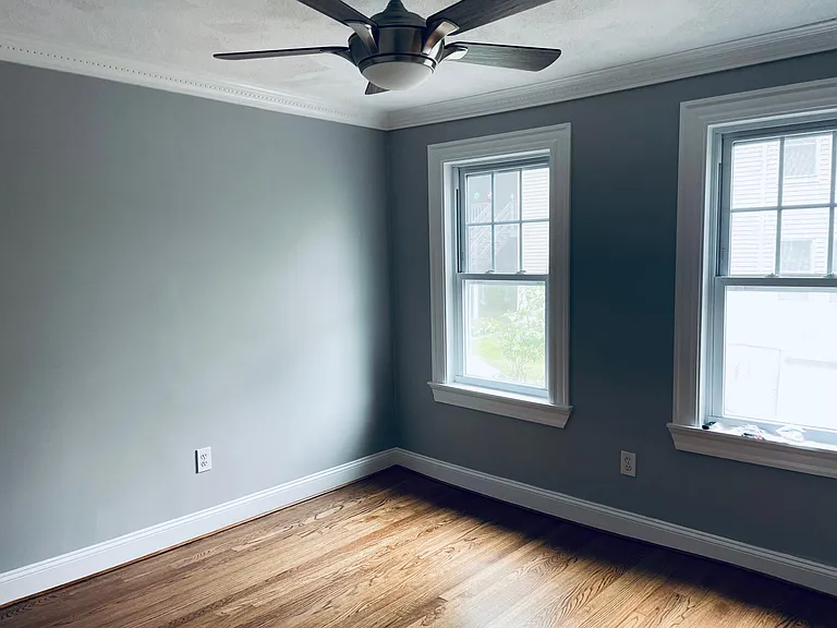 233 Langley Rd — Photo 9